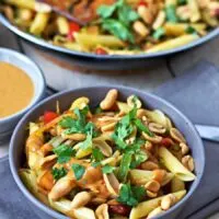 Creamy Peanut Pasta | #vegan #glutenfree www.contentednesscooking.com