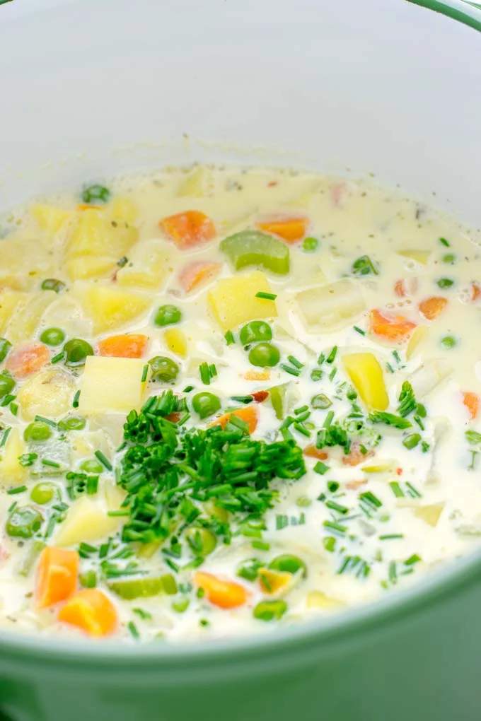 Vegan Pot Pie Soup (15 minutes)