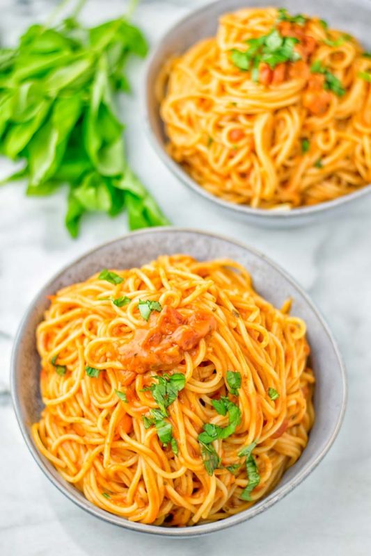 Instant Pot Spaghetti with Simple Tomato Sauce - Contentedness Cooking