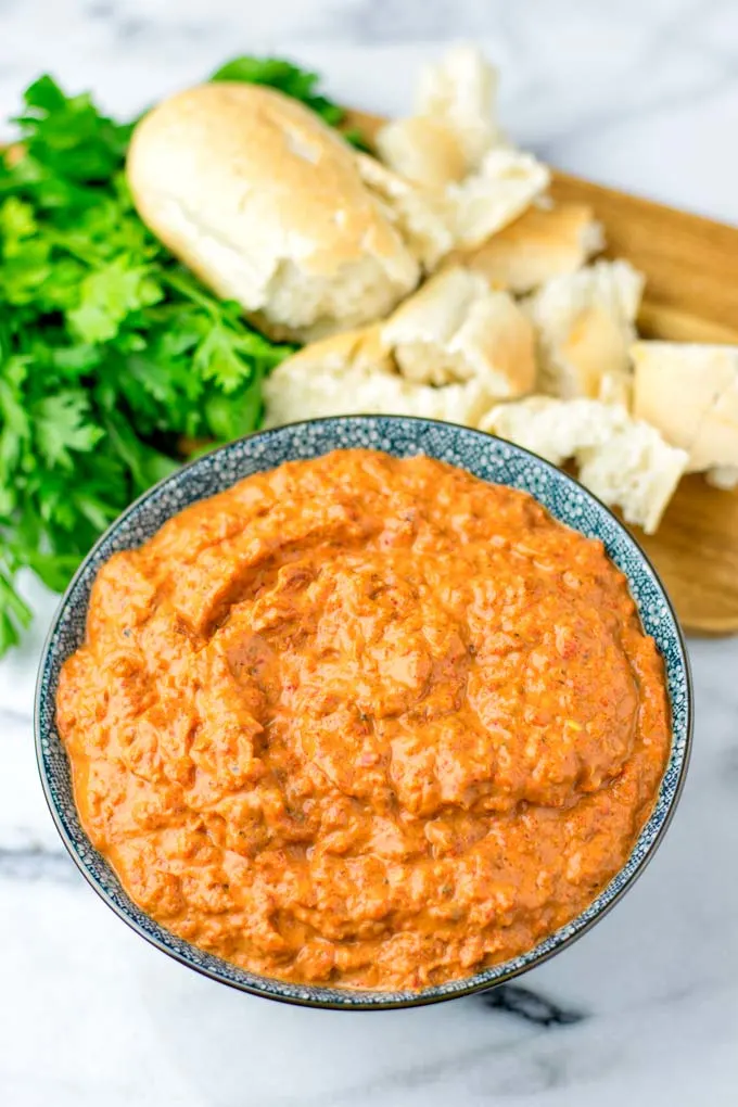 How to make a vegan Romesco Sauce