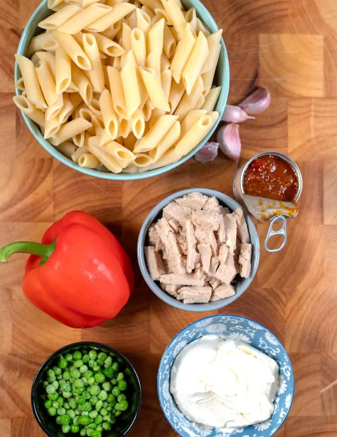 Ingredients for making Chipotle Chicken Pasta.