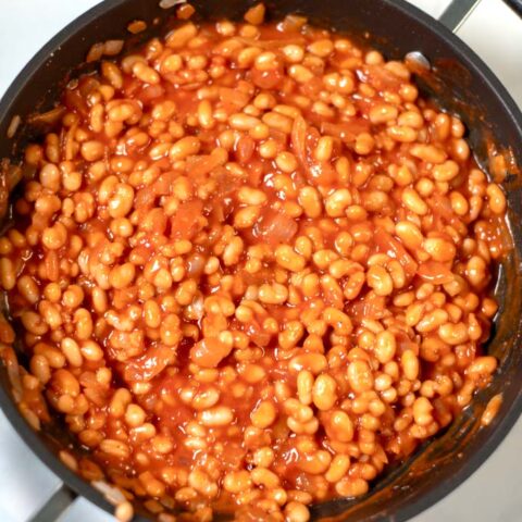 Top view of a pan with English Baked Beans.