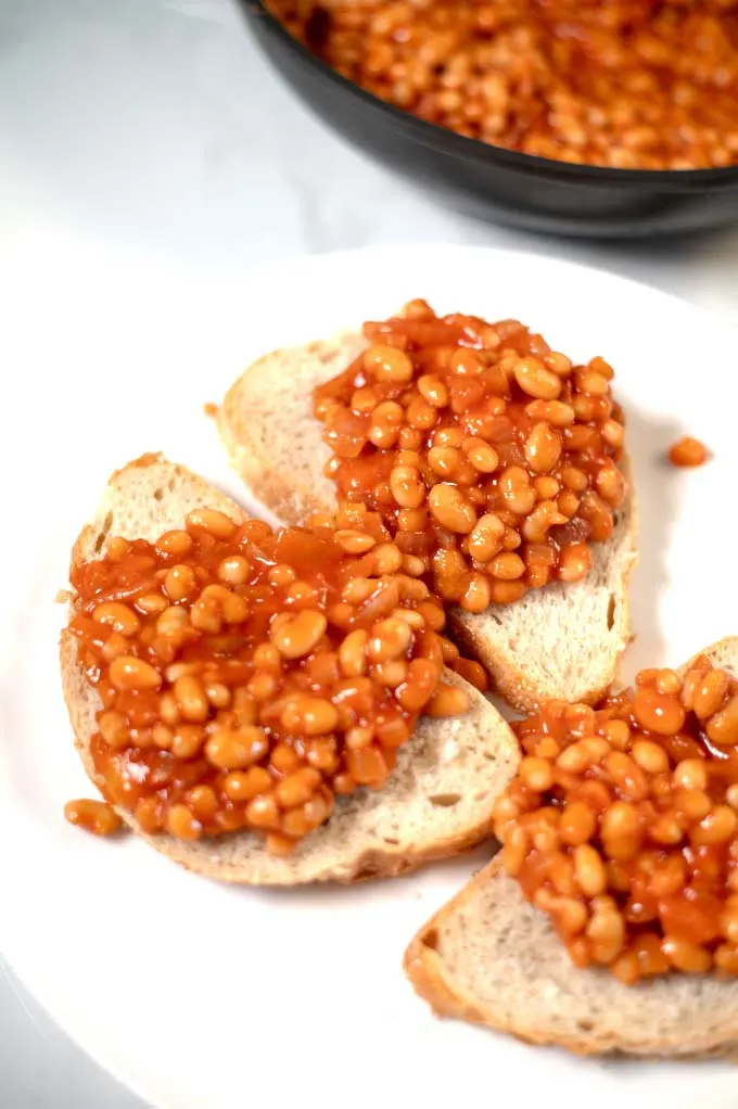 Closeup on serving of English Baked Beans on toast.