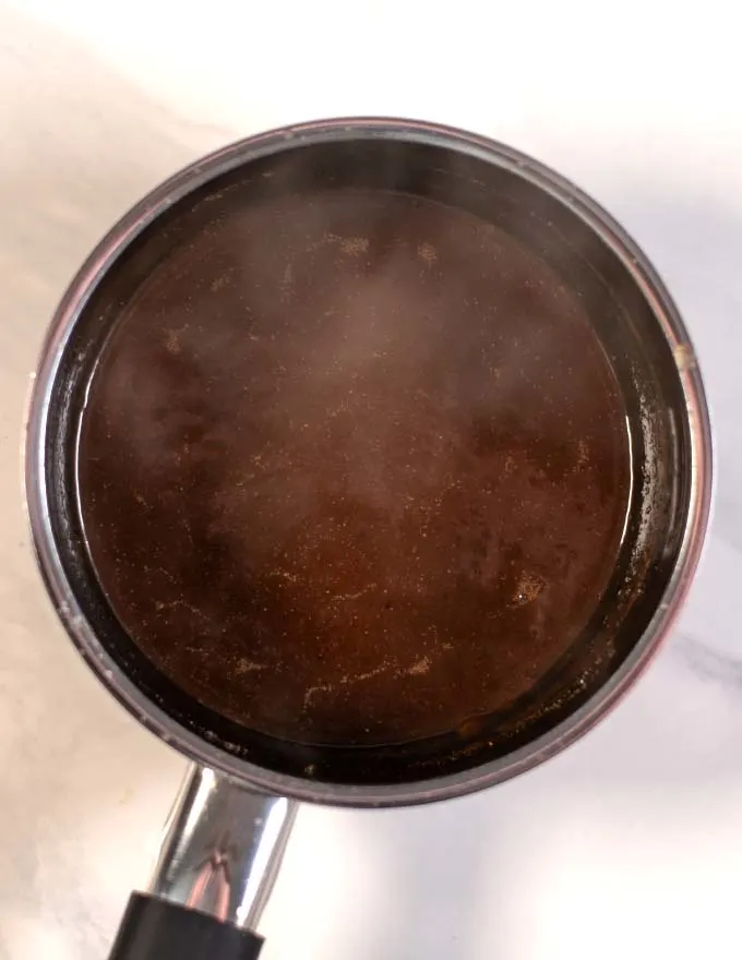 View of a pot with cooked Tamarind Sauce.