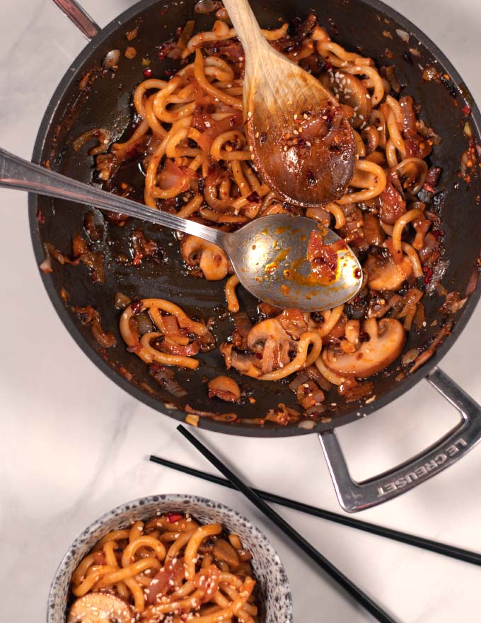 A view of a pan of Udon Noodles after serving.